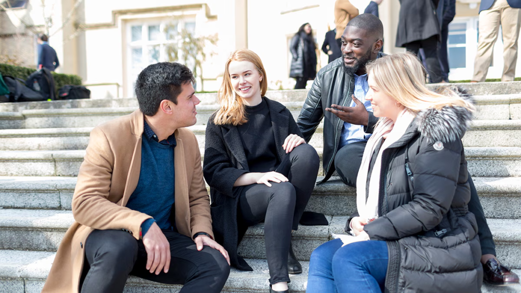 Courses for study, work and everyday life